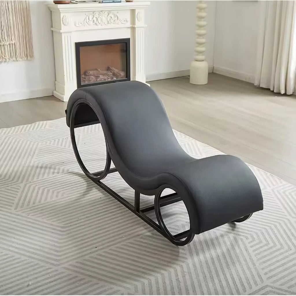 Hot Selling Modern Metal Body Frame To Go Sofa Red Sex Chair Leisure Style S-Shape Yoga Chair For Bedroom And Living Room