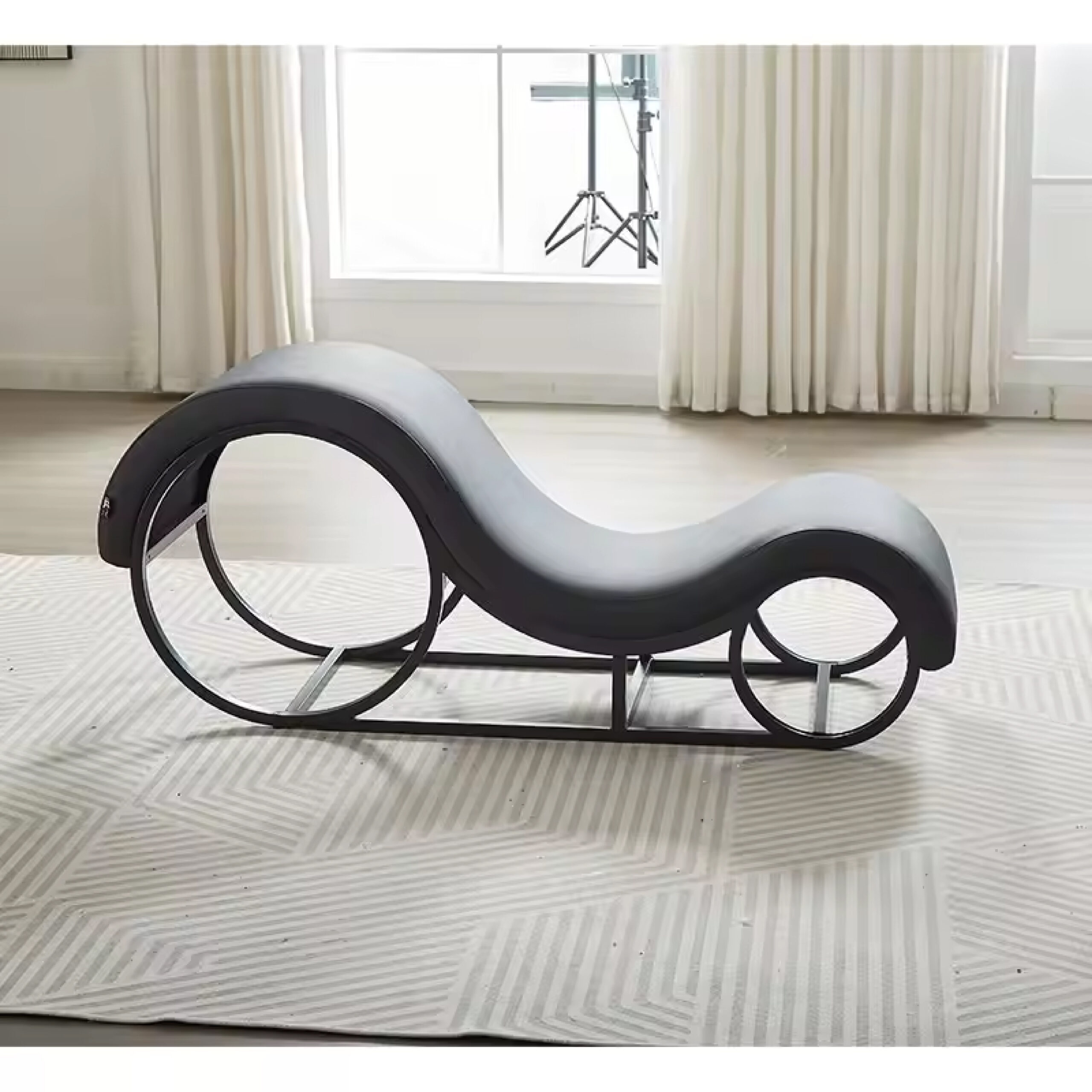 Hot Selling Modern Metal Body Frame To Go Sofa Red Sex Chair Leisure Style S-Shape Yoga Chair For Bedroom And Living Room - Image 4
